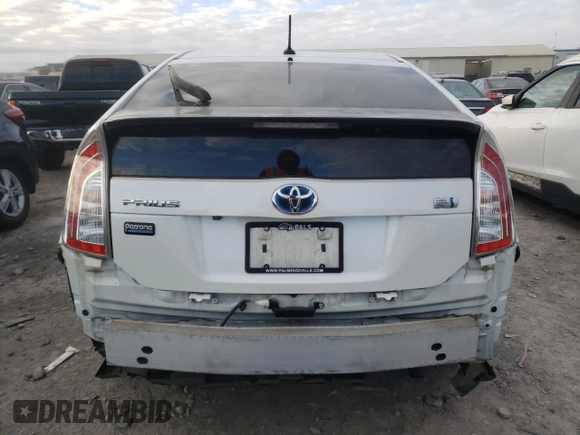 2013 Toyota Prius One with VIN JTDKN3DU3D1655603, listed as a Copart auction lot 82947084 with 107,601 mi miles and Clean Title. Bid and sale history available at DreamBid. Image 6.