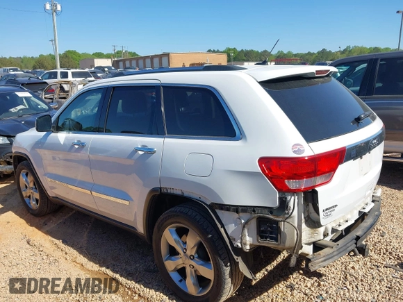 2013 Jeep Grand Cherokee Limited with VIN 1C4RJEBG7DC546133, listed as a IAAI auction lot 41970941 with 146,077 mi miles. Bid and sale history available at carsss.com. Image 15.