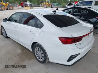 2021 Kia Forte LXS with VIN 3KPF24AD8ME338790, listed as a IAAI auction lot 42547558 with 58,308 mi miles and . Bid and sale history available at DreamBid. Image 3.