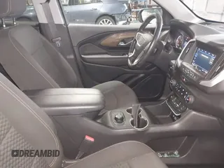 2020 GMC Terrain SLE z VIN 3GKALTEV0LL283996, wystawiony jako IAAI lot #40885036 z przebiegiem 52 031 mil mil oraz . Historia ofert i sprzedaży dostępna na DreamBid. Obrazek 5.