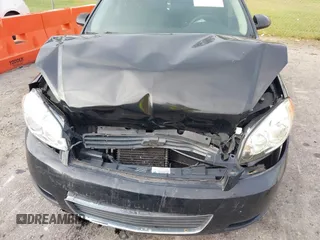 2006 Chevrolet Impala Police Pkg Police Pkg 9C1 with VIN 2G1WS551569412876, listed as a IAAI auction lot 40980946 with 288,370 mi miles. Bid and sale history available at carsss.com. Image 6.