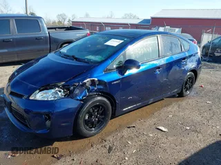 2013 Toyota Prius One with VIN JTDKN3DU1D1726152, listed as a IAAI auction lot 41925448 with 124,185 mi miles. Bid and sale history available at carsss.com. Image 17.