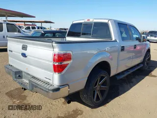 2014 Ford F-150 XL with VIN 1FTFW1CF5EKF26442, listed as a IAAI auction lot 41484912 with 195,263 mi miles. Bid and sale history available at carsss.com. Image 4.