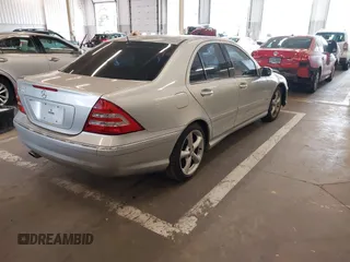 2006 Mercedes-Benz C 230 Sport with VIN WDBRF52HX6F732386, listed as a IAAI auction lot 42211116 with 132,116 mi miles and . Bid and sale history available at DreamBid. Image 4.