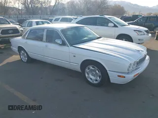 1998 Jaguar XJ Vanden Plas with VIN SAJKX6241WC829353, listed as a IAAI auction lot 41872667 with Not Provided miles and . Bid and sale history available at DreamBid. Image 1.
