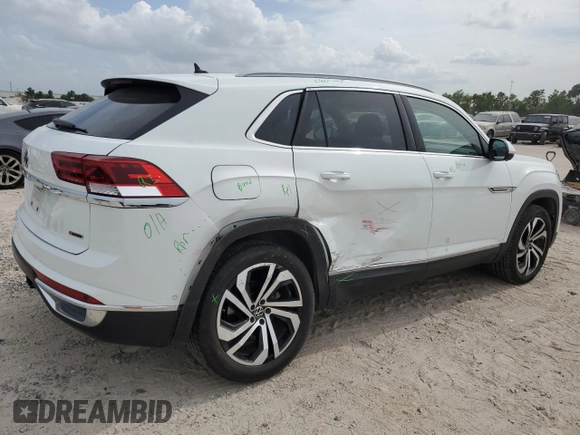 2021 Volkswagen Atlas SEL Premium z VIN 1V2TE2CA1MC220572, wystawiony jako Copart lot #61960534 z przebiegiem 35 929 mil mil oraz Szkoda całkowita • Salvage title. Historia ofert i sprzedaży dostępna na DreamBid. Obrazek 3.
