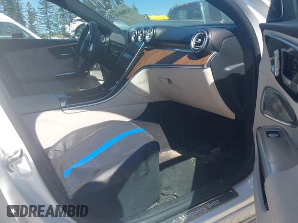 2023 Mercedes-Benz C 300 с VIN W1KAF4HB3PR138949, выставлен на аукционе IAAI как лот 42066845 с пробегом 33 433 миль миль и . История ставок и продаж доступна на DreamBid. Изображение 5.