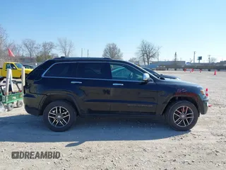 2018 Jeep Grand Cherokee Limited z VIN 1C4RJFBG5JC127845, wystawiony jako IAAI lot #42026704 z przebiegiem 119 948 mil mil oraz . Historia ofert i sprzedaży dostępna na DreamBid. Obrazek 14.