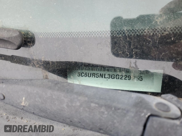 2016 Ram 2500 Laramie z VIN 3C6UR5NL3GG229955, wystawiony jako Copart lot #53573345 z przebiegiem 177 314 mil mil oraz Szkoda całkowita • Salvage title. Historia ofert i sprzedaży dostępna na DreamBid. Obrazek 12.