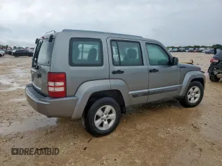 2012 Jeep Liberty Sport z VIN 1C4PJLAK0CW165917, wystawiony jako Copart lot #58776035 z przebiegiem 174 814 mil mil oraz Szkoda całkowita • Salvage title. Historia ofert i sprzedaży dostępna na DreamBid. Obrazek 3.