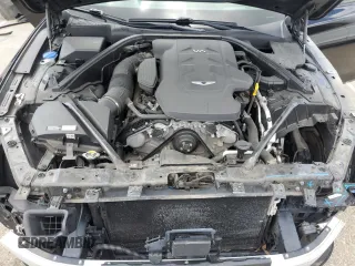 2018 Genesis G80 3.8L with VIN KMHGN4JE8JU240226, listed as a Copart auction lot 61065465 with 39,863 mi miles and Salvage title. Bid and sale history available at DreamBid. Image 11.