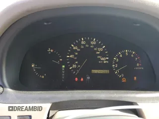 2002 Lexus RX 300 z VIN JTJGF10U920123463, wystawiony jako Copart lot #58590775 z przebiegiem 244 066 mil mil oraz Tytuł czysty. Historia ofert i sprzedaży dostępna na DreamBid. Obrazek 9.