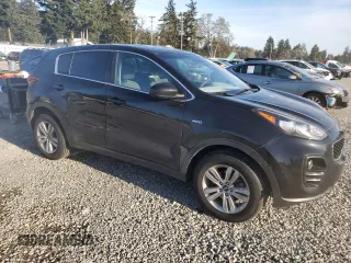 2017 Kia Sportage LX z VIN KNDPMCAC8H7235813, wystawiony jako Copart lot #52716515 z przebiegiem 135 221 mil mil oraz Szkoda całkowita • Salvage title. Historia ofert i sprzedaży dostępna na DreamBid. Obrazek 4.
