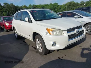 2009 Toyota RAV4 Limited с VIN JTMZK31V795025426, выставлен на аукционе IAAI как лот 42488463 с пробегом 205 823 миль миль и . История ставок и продаж доступна на DreamBid. Изображение 1.