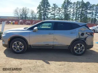 2025 Chevrolet Blazer LT with VIN 3GNKBHR48SS144860, listed as a IAAI auction lot 41851535 with 6,886 mi miles. Bid and sale history available at carsss.com. Image 6.