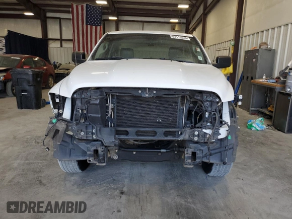 2013 Ram 1500 Tradesman z VIN 3C6JR6APXDG577121, wystawiony jako Copart lot #67116534 z przebiegiem 198 131 mil mil oraz Szkoda całkowita • Salvage title. Historia ofert i sprzedaży dostępna na DreamBid. Obrazek 5.