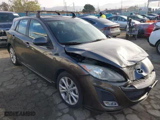 2011 Mazda Mazda3 s Sport with VIN JM1BL1K61B1469487, listed as a IAAI auction lot 41787284 with 98,567 mi miles. Bid and sale history available at carsss.com. Image 1.