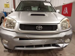 2005 Toyota RAV4 with VIN JTEHD20V250038735, listed as a IAAI auction lot 41853061 with 132,795 mi miles. Bid and sale history available at carsss.com. Image 6.