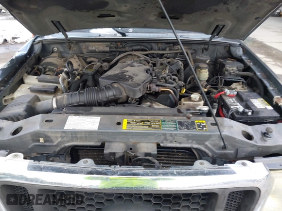 2005 Ford Ranger XL with VIN 1FTZR15E45PA00430, listed as a IAAI auction lot 41309788 with 249,848 mi miles. Bid and sale history available at carsss.com. Image 10.