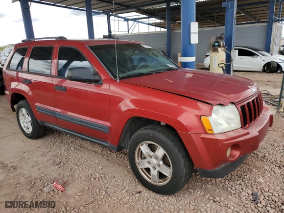 2005 Jeep Grand Cherokee Laredo with VIN 1J4GS48K25C585315, listed as a Copart auction lot 49185765 with 153,221 mi miles and Clean Title. Bid and sale history available at carsss.com. Image 4.