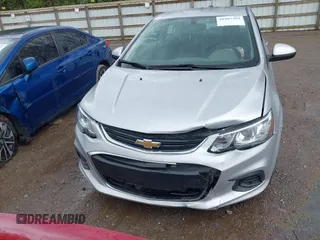 2018 Chevrolet Sonic LT with VIN 1G1JD5SH2J4103402, listed as a IAAI auction lot 41997793 with 125,347 mi miles and . Bid and sale history available at DreamBid. Image 12.