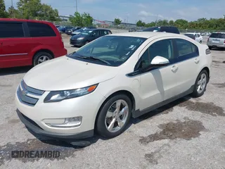 2014 Chevrolet Volt with VIN 1G1RB6E4XEU152117, listed as a IAAI auction lot 42107089 with 130,376 mi miles and . Bid and sale history available at carsss.com. Image 2.