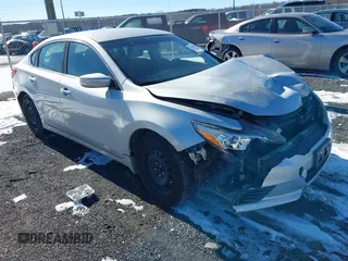 2017 Nissan Altima SV with VIN 1N4AL3AP1HC483782, listed as a IAAI auction lot 41420673 with 96,524 mi miles and . Bid and sale history available at carsss.com. Image 1.