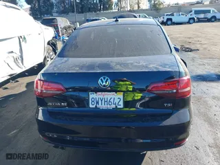 2018 Volkswagen Jetta 1.4T SE with VIN 3VWDB7AJ8JM211535, listed as a IAAI auction lot 41231317 with 68,316 mi miles. Bid and sale history available at carsss.com. Image 17.