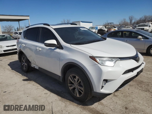 2018 Toyota RAV4 XLE with VIN JTMWFREV0JJ730682, listed as a Copart auction lot 46587675 with 38,526 mi miles and Salvage Title. Bid and sale history available at carsss.com. Image 4.