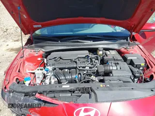 2025 Hyundai Elantra SE z VIN KMHLL4DG4SU856802, wystawiony jako IAAI lot #42102646 z przebiegiem 1 555 mil mil oraz . Historia ofert i sprzedaży dostępna na DreamBid. Obrazek 10.