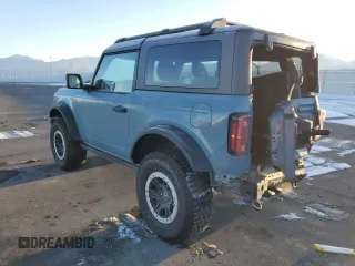 2023 Ford Bronco z VIN 1FMDE5CP9PLB39539, wystawiony jako Copart lot #42967905 z przebiegiem 36 163 mil mil oraz Szkoda całkowita • Salvage title. Historia ofert i sprzedaży dostępna na DreamBid. Obrazek 2.