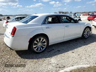 2019 Chrysler 300 Limited with VIN 2C3CCAEG2KH698078, listed as a Copart auction lot 76363374 with 89,851 mi miles and Non Repairable. Bid and sale history available at DreamBid. Image 3.