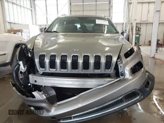 2014 Jeep Cherokee Limited z VIN 1C4PJMDS3EW183784, wystawiony jako IAAI lot #42225703 z przebiegiem 193 507 mil mil oraz . Historia ofert i sprzedaży dostępna na DreamBid. Obrazek 12.
