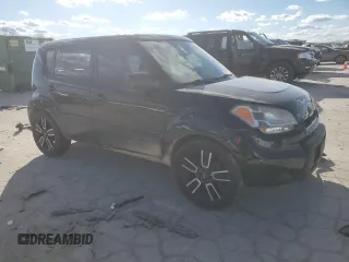 2011 Kia Soul with VIN KNDJT2A15B7203717, listed as a Copart auction lot 46963465 with 199,826 mi miles and Salvage Title. Bid and sale history available at carsss.com. Image 4.