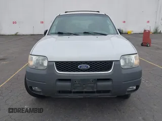 2002 Ford Escape XLT Choice with VIN 1FMYU04192KA78435, listed as a IAAI auction lot 42490422 with 167,915 mi miles and . Bid and sale history available at DreamBid. Image 6.
