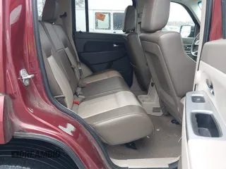2008 Jeep Liberty Limited with VIN 1J8GN58K48W168244, listed as a IAAI auction lot 41975790 with 121,139 mi miles and . Bid and sale history available at DreamBid. Image 8.