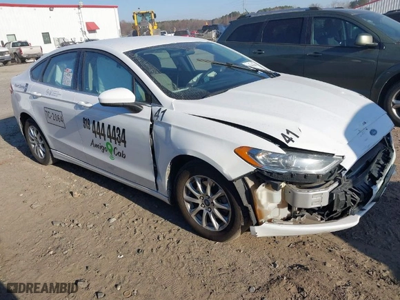 2017 Ford Fusion S with VIN 3FA6P0G74HR212636, listed as a IAAI auction lot 41785060 with 205,106 mi miles. Bid and sale history available at carsss.com. Image 1.