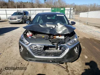 2021 Hyundai Ioniq SE with VIN KMHC75LC1MU255312, listed as a Copart auction lot 88885765 with 43,903 mi miles and Salvage Title. Bid and sale history available at DreamBid. Image 5.
