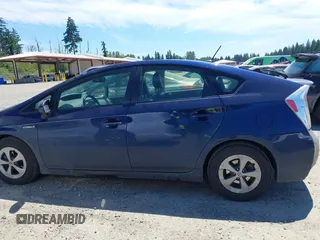 2014 Toyota Prius Four with VIN JTDKN3DU7E1742714, listed as a IAAI auction lot 42637235 with 184,734 mi miles and . Bid and sale history available at DreamBid. Image 14.
