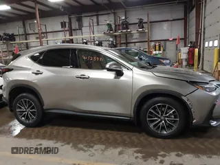 2025 Lexus NX 350h with VIN 2T2AKCEZ8SC043058, listed as a IAAI auction lot 41525981 with 1,575 mi miles and . Bid and sale history available at DreamBid. Image 13.