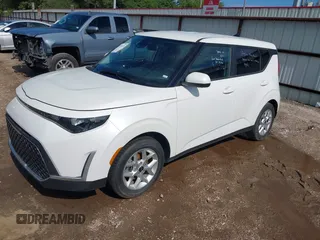2023 Kia Soul LX with VIN KNDJ23AU8P7861431, listed as a IAAI auction lot 42234031 with 35,397 mi miles and . Bid and sale history available at DreamBid. Image 2.