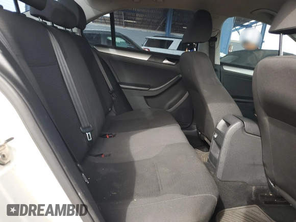 2015 Volkswagen Jetta SE с VIN 3VWD17AJ0FM252607, выставлен на аукционе Copart как лот 48871745 с пробегом 120 166 миль миль и Списание • Salvage title. История ставок и продаж доступна на DreamBid. Изображение 10.