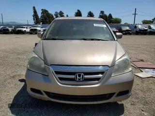 2005 Honda Odyssey EX-L with VIN 5FNRL38665B064836, listed as a Copart auction lot 55009645 with 223,655 mi miles and Clean Title. Bid and sale history available at carsss.com. Image 5.