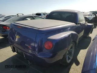 2004 Chevrolet SSR LS z VIN 1GCES14P14B107470, wystawiony jako Copart lot #57395344 z przebiegiem Nie podano mil oraz Szkody całkowita. Historia ofert i sprzedaży dostępna na DreamBid. Obrazek 3.