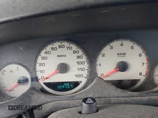 2001 Dodge Neon Highline with VIN 1B3ES46C81D114252, listed as a IAAI auction lot 42131733 with 109,757 mi miles and . Bid and sale history available at carsss.com. Image 7.