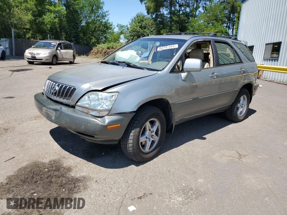 2002 Lexus RX 300 with VIN JTJHF10U220265688, listed as a Copart auction lot 62247264 with 89,459 mi miles and Salvage Title. Bid and sale history available at carsss.com. Image 1.