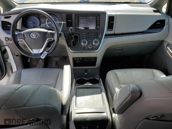2019 Toyota Sienna XLE Auto Access Seat with VIN 5TDYZ3DC5KS976483, listed as a Copart auction lot 47670555 with 129,331 mi miles and Clean Title. Bid and sale history available at carsss.com. Image 8.