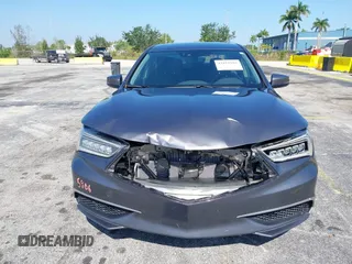 2020 Acura TLX w/Technology Pkg with VIN 19UUB3F4XLA000269, listed as a IAAI auction lot 42151103 with 60,533 mi miles. Bid and sale history available at carsss.com. Image 6.