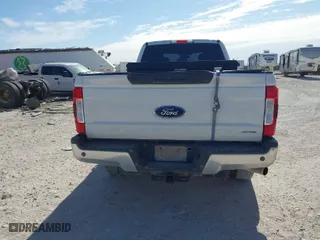 2019 Ford Super Duty F-250 SRW XL with VIN 1FT7W2B69KEC99875, listed as a IAAI auction lot 41675684 with 190,634 mi miles. Bid and sale history available at carsss.com. Image 16.