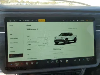 2024 Rivian R1T Adventure z VIN 7FCTGCAA9RN030318, wystawiony jako Copart lot #77036474 z przebiegiem 3 522 mil mil oraz Szkoda całkowita • Salvage title. Historia ofert i sprzedaży dostępna na DreamBid. Obrazek 9.